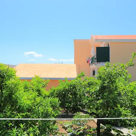 Apartments By The Sea Zivogosce - Blato, Makarska - 1057 Blato  Exterior foto