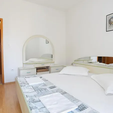Apartments By The Sea Zivogosce - Blato, Makarska - 1057 Blato  Zimmer foto