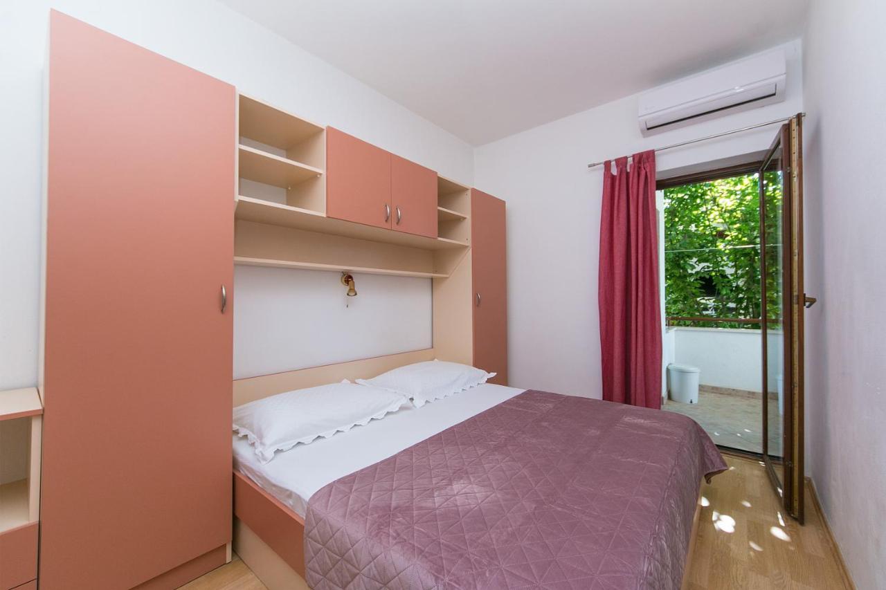 Apartment By The Sea Zivogosce - Blato, Makarska - 1057 Blato (Makarska)